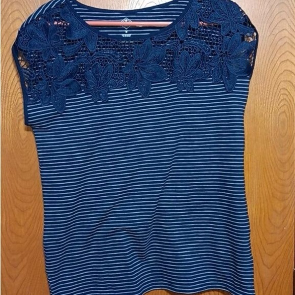 Horizontal Striped Navy and White Tee with Crochet Lace Medium - Picture 1 of 2